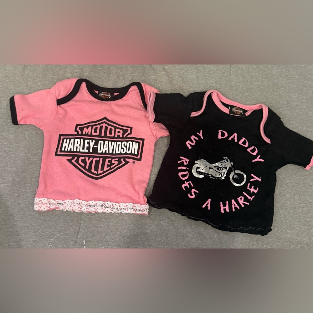Harley-Davidson Pink and Black Dog Tees